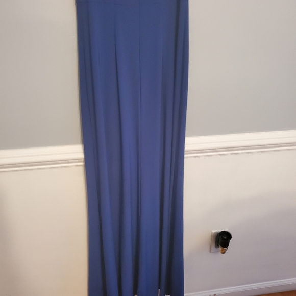 Formal gown - Picture 5 of 6